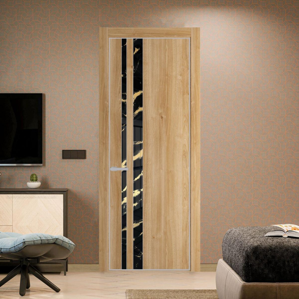 Межкомнатная дверь ProfilDoors 20 NE Дуб Карамель с кромкой Матовая с стекляной вставкой нефи черный узор золото