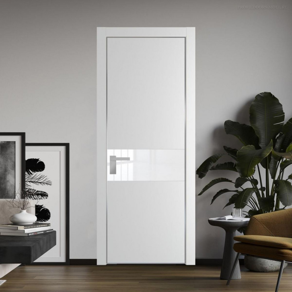 Межкомнатная дверь ProfilDoors 17 PA Крем вайт с профилем Серебро с стеклом лак классик