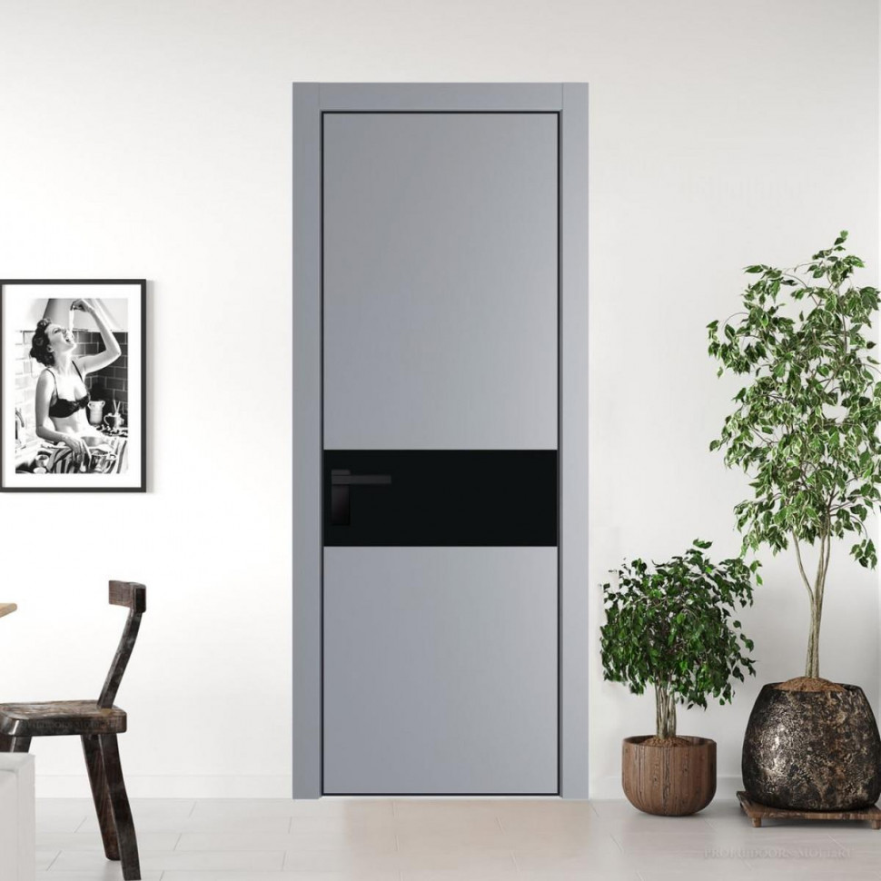 Межкомнатная дверь ProfilDoors 17 PE с вставкой из стекла монохром черный Смоки с алюминиевой кромкой Черный